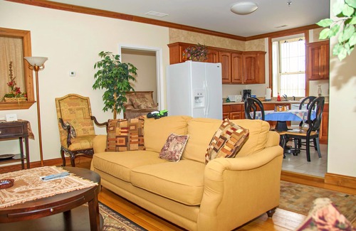 Hermann Bed & Breakfast | Hermann House Inn