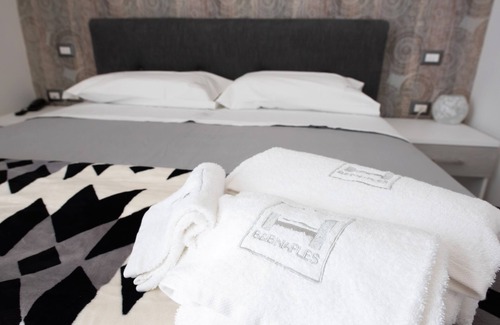 Naples City Centre House | Hermes Rooms for tourists