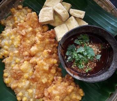 Nuea Khlong Hotel | Hermit Cafe&Bungalow