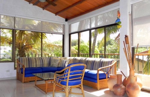 Papare House | HERMOSA CABAA EN CONJUNTO CERRADO