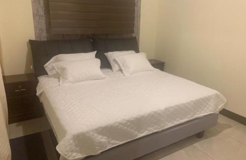 Guayaquil Villa | Hermoso departamento cerca de todo