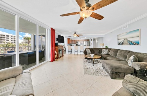 Fort Walton Beach Condo | Heron 303-HUGE CORNER CONDO w/Wrap Around Balcony overlooking Lazy River & Bay!