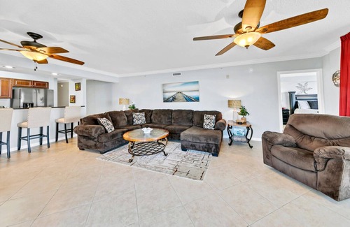 Fort Walton Beach Condo | Heron 303-HUGE CORNER CONDO w/Wrap Around Balcony overlooking Lazy River & Bay!