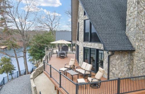 Taylorsville House | Heron's Cove At Lake Hickory