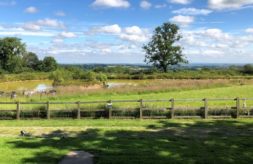 Shepton Mallet Cottage | Heron View Lodge
