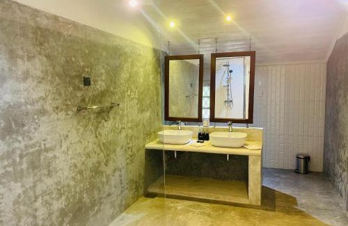 Pasbage Korale Cabin | Herondale Estate Bunglow