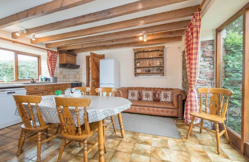 St Ishmaels Cottage | Herondale, Holiday Cottage St Ishmaels, Near Dale, Sleeps 6, 3 bedrooms, bathrooms