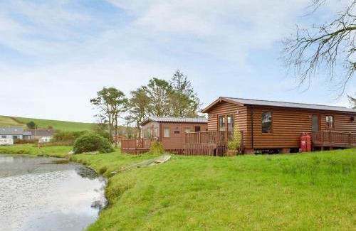 Rosebush House | Herons Log Cabin