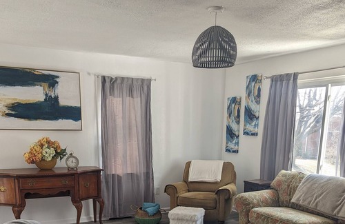 Harrisburg - Hershey House | Hershey Park Events and Harrisburg Farm show HAPPY location!