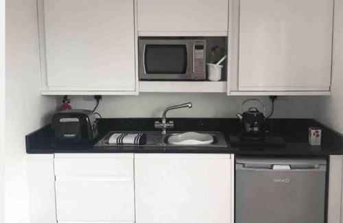 Hertford Apartment | Hertford - Sleeps 2 - 92 Walking Score - Garden