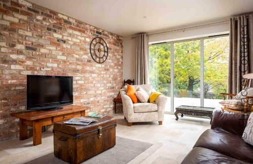 Bourton House | Hetty's Stables