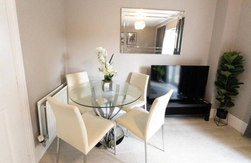 Runnymede House | Hewlett Townhouse Addlestone