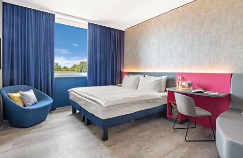 Noerdlingen Hotel | Hey Lou Hotel Nördlingen