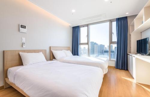 Yeon-dong Apartment | Hi Residences