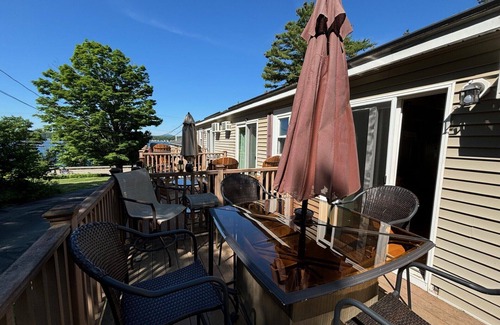 Laconia Condo | Hi Spot Studio with shared beach on Winnipesaukee!