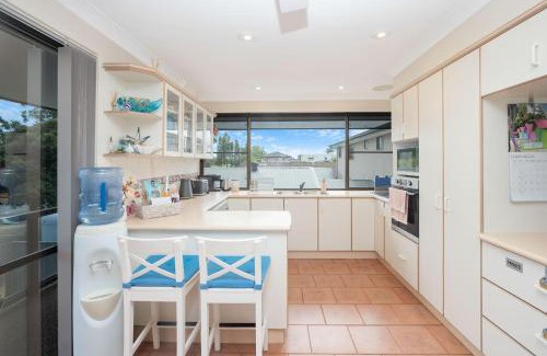 Port Macquarie House | Hibbard 24