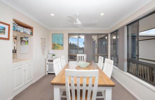 Port Macquarie House | Hibbard 24