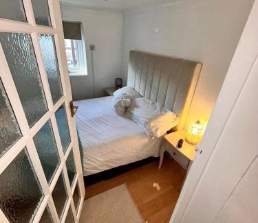 Torquay Apartment | Hidden Gem Apartment