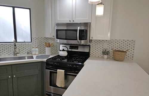 Huntington Beach Condo | Hidden Gem by the Beach