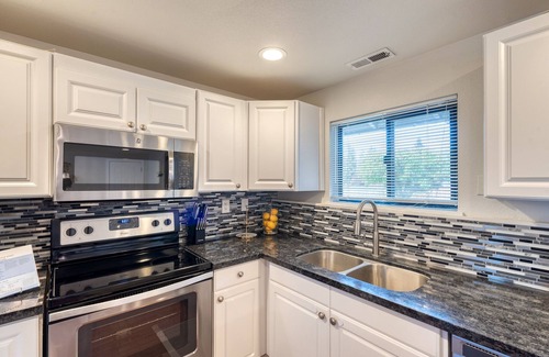 Renton House | Hidden Gem of Renton ❇ 4 BD/2 BA Home ❇ Glam Bath