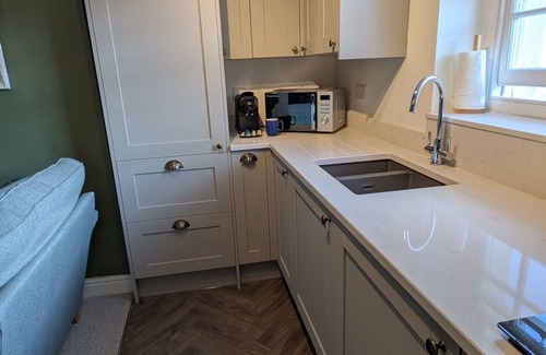 Keynsham House | Hidden Gem on the Outskirts of Bristol