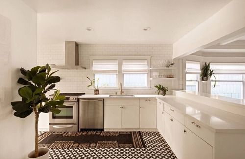 Venice House | Hidden Gem Venice Beach Villa 2mins Walk to Venice Beach & Abbot Kinney