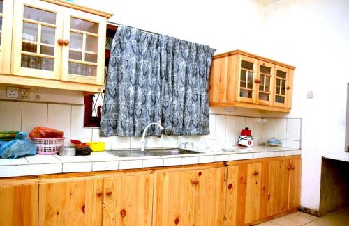 Diyathalawa House | Hidden heaven holidays and camping organisers