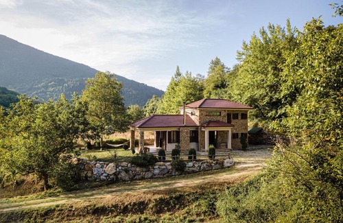 Zarouhla Apartment | Hidden Stone Chalet