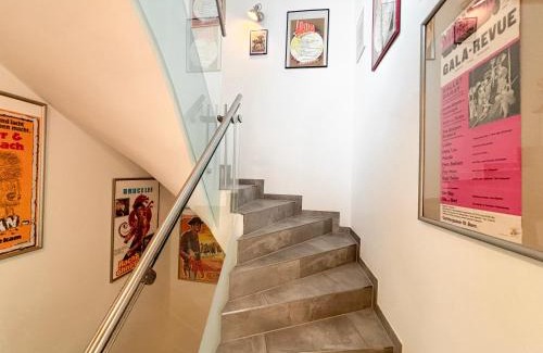 Favoriten House | Hideout Villas, 3 Bedrooms, free parking, garden area, terrace