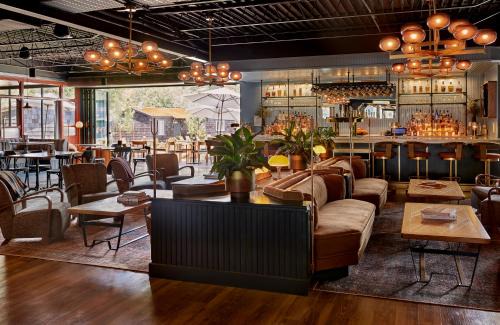 Flagstaff Hotel | High Country Motor Lodge - Near NAU and Downtown