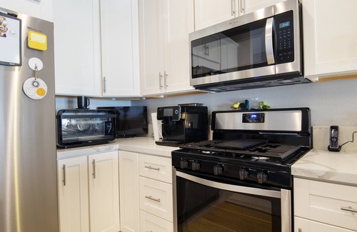 Desert Hot Springs House | High Desert Home 15 Minutes from North Palm Springs
