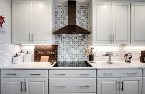 Sapphire House | High Heaven Mountain top dream