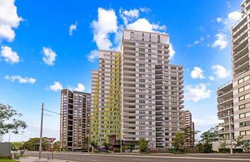 Macquarie Park Apartment | High level urban retreat in Macquarie Park