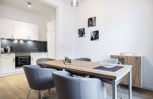 Wismar Apartment | High-quality 3-room apartment for 5 people located in the old harbor of Wismar