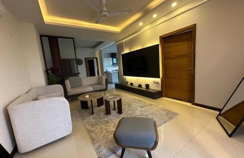 G-8 Sector Apartment | High-Rise Presidential Suites In Downtown Islamabad