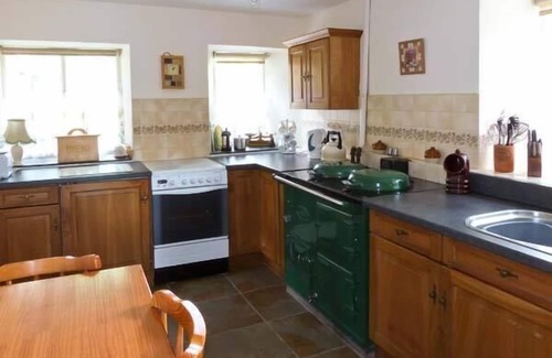 Kirkby Stephen Cottage | HIGH SPRINTGILL COTTAGE, pet friendly in Ravenstonedale