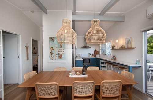 Surf Beach House | High View Haven - Ocean views, right by the beach