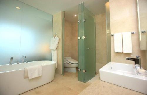 Sabuk Hotel | High1 Grand Hotel Convention Tower