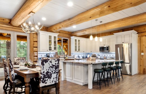 Heber Cabin | Higher Ground | Luxury Cabin + Forest Views