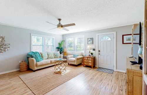 St. Augustine House | Highland Villa