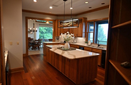 Highlands House | Highlands Home with Magnificent Blue Valley views