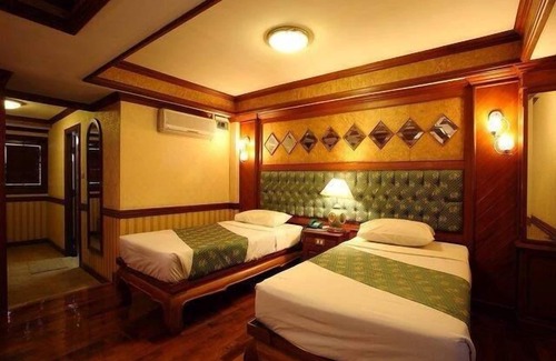 Nong Pa Khrang Hotel | Highway Hotel