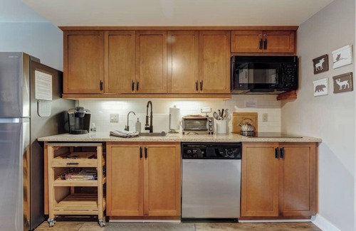 Vernon Condo | Hike, Bike, Wine & More! Ski-In, Ski-Out, Waterpark & Biking fun-Just Steps Away