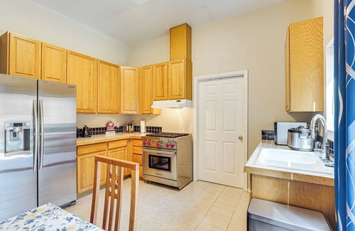 Issaquah House | Hike & Explore: Quiet Suite w/Patio in Issaquah