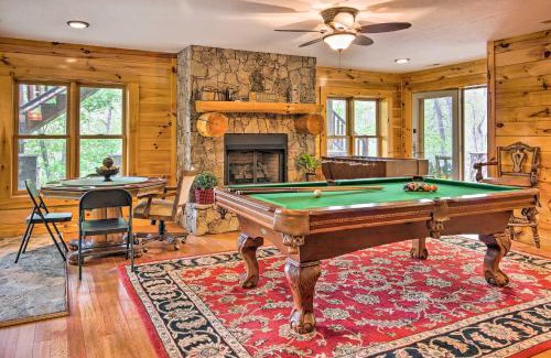 Burnsville House | Hike, Fish and Golf Burnsville Retreat with Deck!