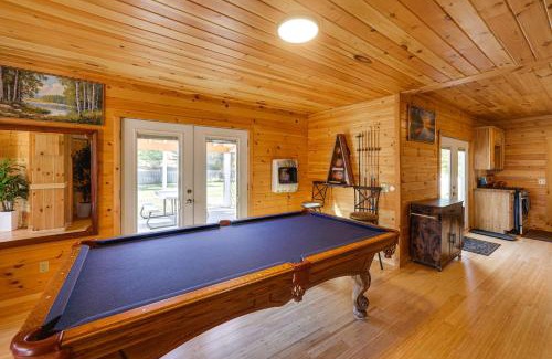 Patten House | Hike, Ski and Explore Patten Home with Pool Table!