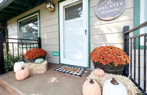 Hill City House | Hill City Haven Downtown Main Street