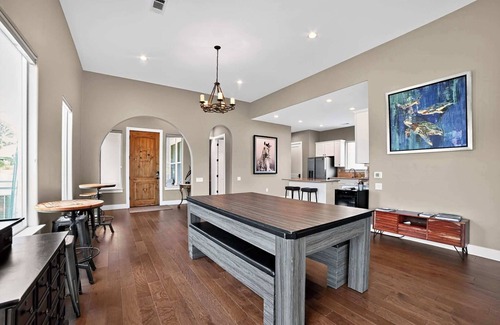 Horseshoe Bay West House | Hill Country Retreat & Casita