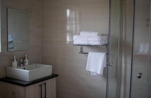 Vanderbijlpark House | Hillas Ridge Guesthouse
