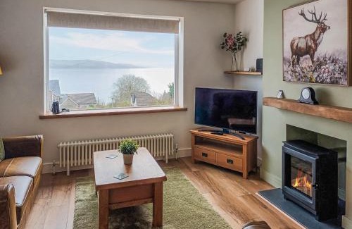 Kilmun House | Hillcrest Cottage